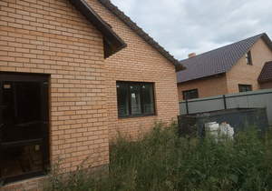 Дом 180м&sup2;, 2-этажный, участок 5 сот.  