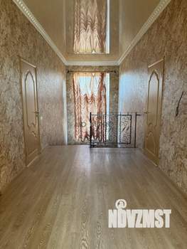 Дом 240м&sup2;, 2-этажный, участок 12 сот.  