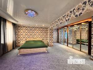 Коттедж 480м&sup2;, 2-этажный, участок 2 сот.  