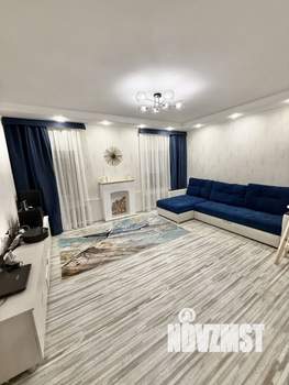 Дом 105м&sup2;, 2-этажный, участок 3 сот.  