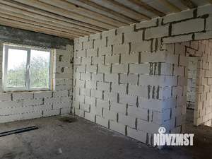 Дом 100м², 2-этажный, участок 6 сот.  