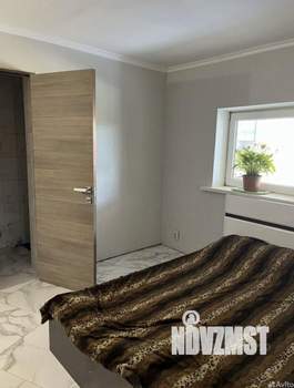 Дом 80м&sup2;, 2-этажный, участок 30 сот.  