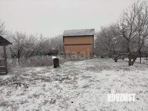 Дом 30м&sup2;, 1-этажный, участок 6 сот.  