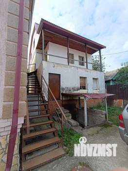 Дом 140м², 2-этажный, участок 1 сот.  