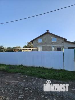 Дом 180м&sup2;, 2-этажный, участок 10 сот.  