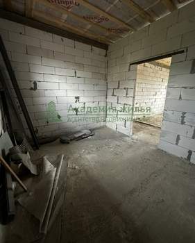 Дом 180м², 2-этажный, участок 4 сот.  
