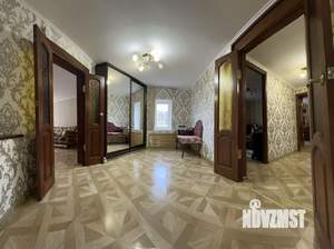 Дом 162м&sup2;, 2-этажный, участок 4 сот.  