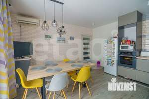 Дом 207м&sup2;, 3-этажный, участок 4 сот.  