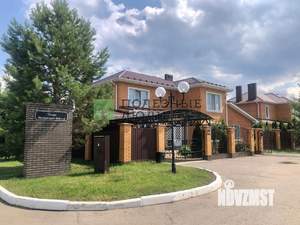 Дом 215м², 2-этажный, участок 10 сот.  