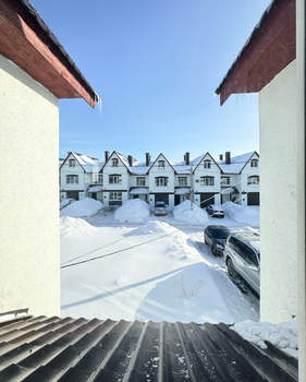 Дом 166м&sup2;, 3-этажный, участок 2 сот.  