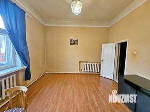 Дом 592м&sup2;, 2-этажный, участок 10 сот.  