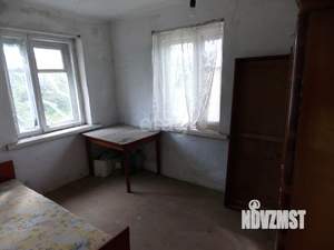 Дом 37м&sup2;, 2-этажный, участок 9 сот.  