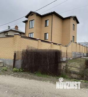 Коттедж 314м&sup2;, 3-этажный, участок 8 сот.  