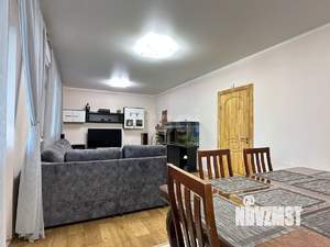Дом 164м², 2-этажный, участок 8 сот.  