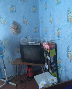 Дом 23м&sup2;, 2-этажный, участок 5 сот.  