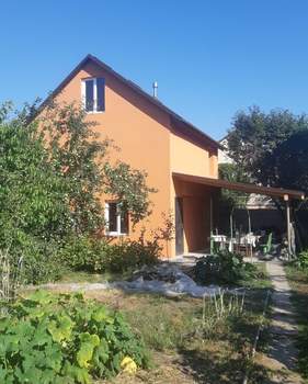 Дом 70м&sup2;, 2-этажный, участок 5 сот.  