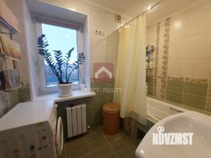 Коттедж 200м², 2-этажный, участок 9 сот.  