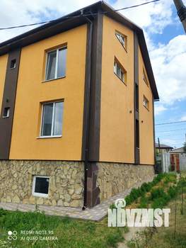 Дом 265м², 3-этажный, участок 3 сот.  