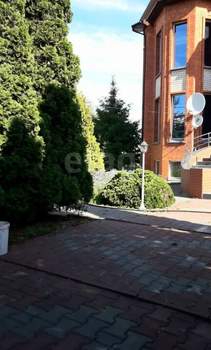 Дом 584м², 4-этажный, участок 33 сот.  