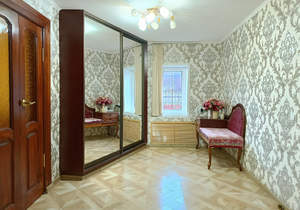 Дом 162м&sup2;, 2-этажный, участок 4 сот.  