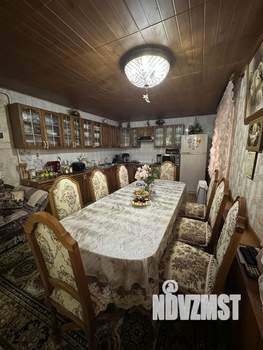 Дом 280м&sup2;, 2-этажный, участок 4 сот.  