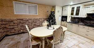 Дом 98м&sup2;, 2-этажный, участок 1 сот.  