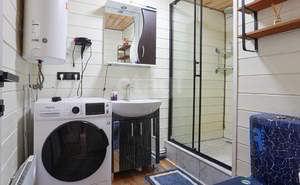 Дом 60м&sup2;, 2-этажный, участок 3 сот.  