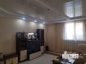 Коттедж 357м², 3-этажный, участок 4 сот.  