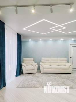 Коттедж 240м&sup2;, 3-этажный, участок 5 сот.  