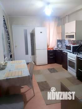 Дом 64м&sup2;, 2-этажный, участок 1 сот.  