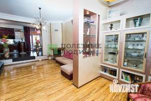 Коттедж 280м², 3-этажный, участок 9 сот.  
