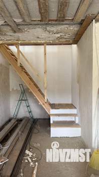 Дом 167м&sup2;, 3-этажный, участок 6 сот.  