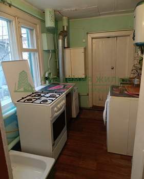 Дом 30м&sup2;, 1-этажный, участок 10 сот.  