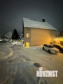 Коттедж 385м&sup2;, 3-этажный, участок 20 сот.  