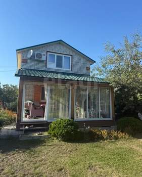 Дом 76м&sup2;, 2-этажный, участок 4 сот.  