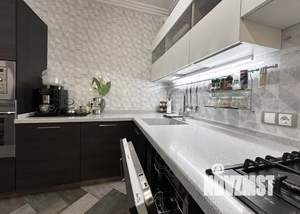 Дом 326м², 3-этажный, участок 10 сот.  