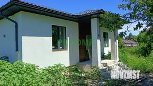 Дом 90м&sup2;, 1-этажный, участок 6 сот.  