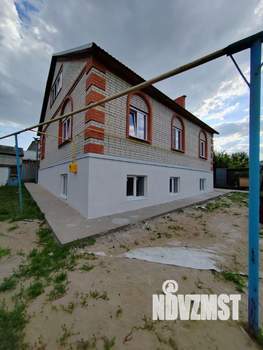 Дом 175м&sup2;, 3-этажный, участок 4 сот.  