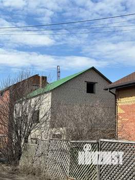 Коттедж 226м&sup2;, 2-этажный, участок 6 сот.  