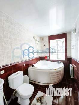 Дом 200м&sup2;, 3-этажный, участок 6 сот.  