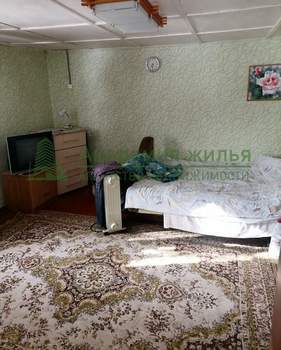 Дом 36м², 1-этажный, участок 6 сот.  