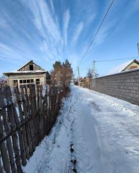 Дом 23м², 2-этажный, участок 632 сот.  