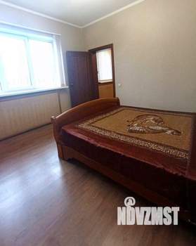 Коттедж 213м², 2-этажный, участок 7 сот.  