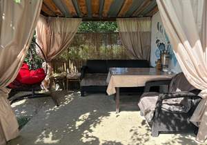 Дом 70м&sup2;, 2-этажный, участок 7 сот.  