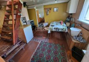 Дом 50м², 2-этажный, участок 6 сот.  