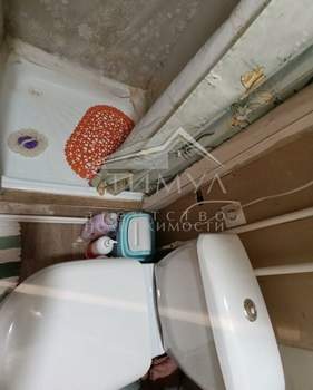 Дом 30м&sup2;, 2-этажный, участок 1 сот.  