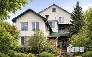 Дом 325м&sup2;, 3-этажный, участок 10 сот.  