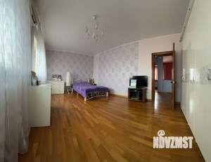Коттедж 295м², 3-этажный, участок 6 сот.  