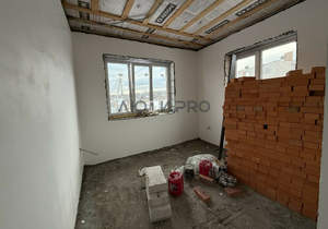 Дом 168м&sup2;, 1-этажный, участок 4 сот.  