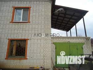 Коттедж 195м², 2-этажный, участок 9 сот.  